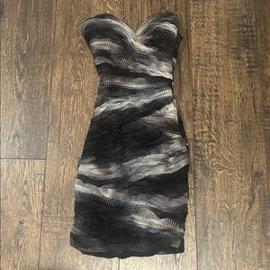 BGBCMaxAzria “Winnie” mini Y2K Strapless Dress
